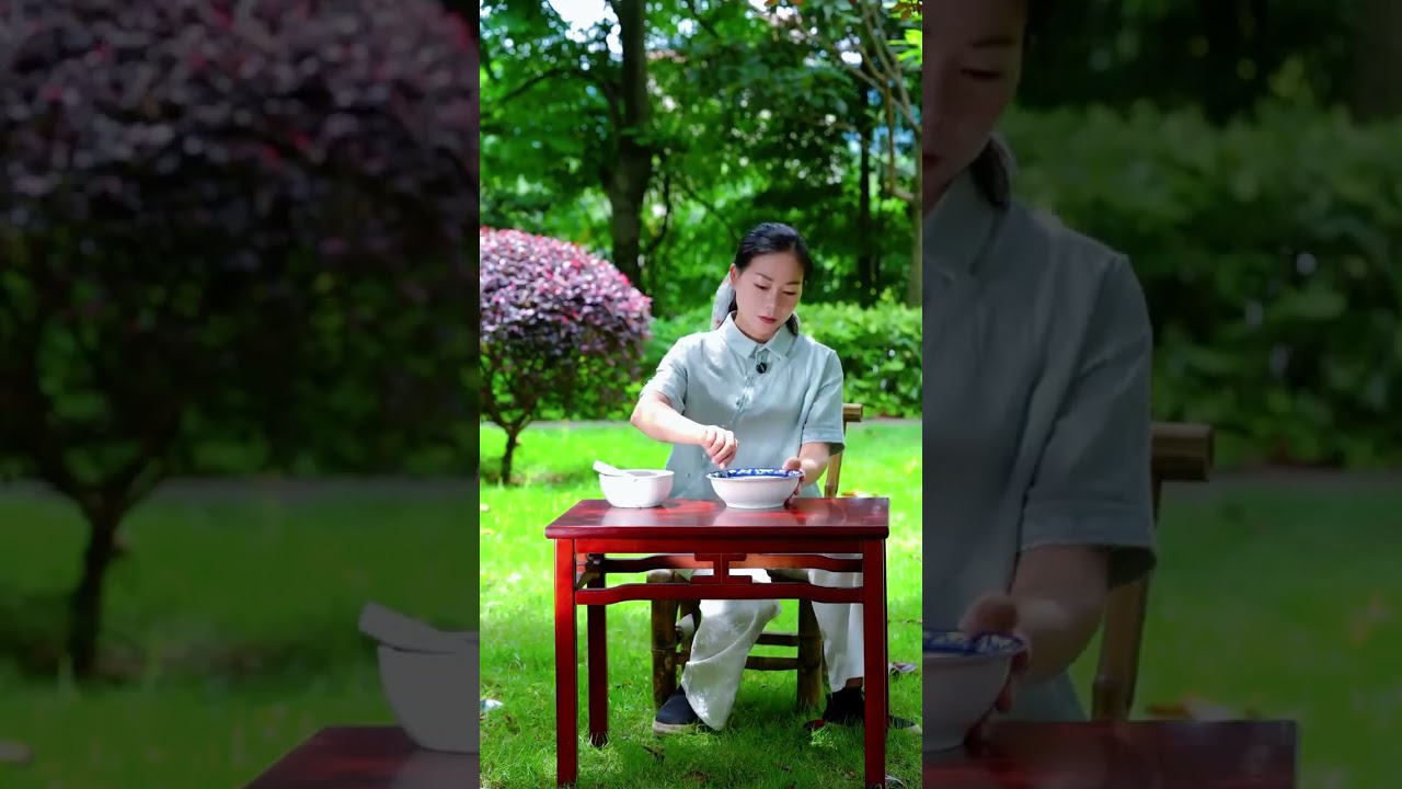 2000 Years of Oriental Red: Recreating Ancient Foraged Biological Lipstick