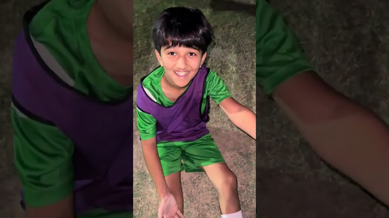 صرت حكم وهواي يعترض هذا اللاعب😂#اكسبلور #كرة_القدم #youtubeshorts