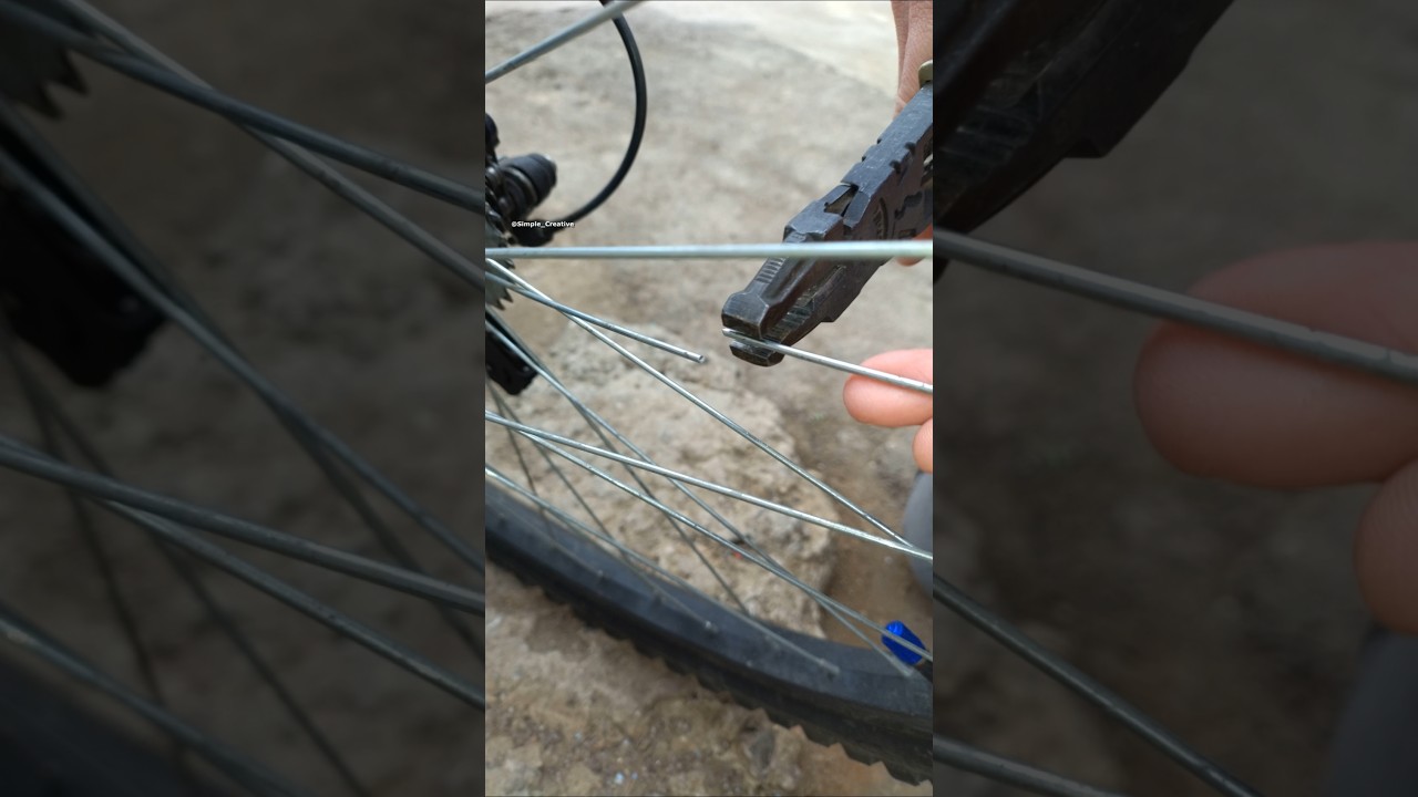 Every Cyclist should Know this Zip Tie Trick to Quickly Fix a Broken Bike Spoke #bike #tips #tricks