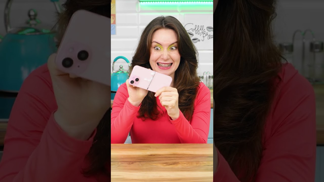 Złamała iPhone'a na pół! 😱 Jak to naprawiła? 😂 #zabawa
