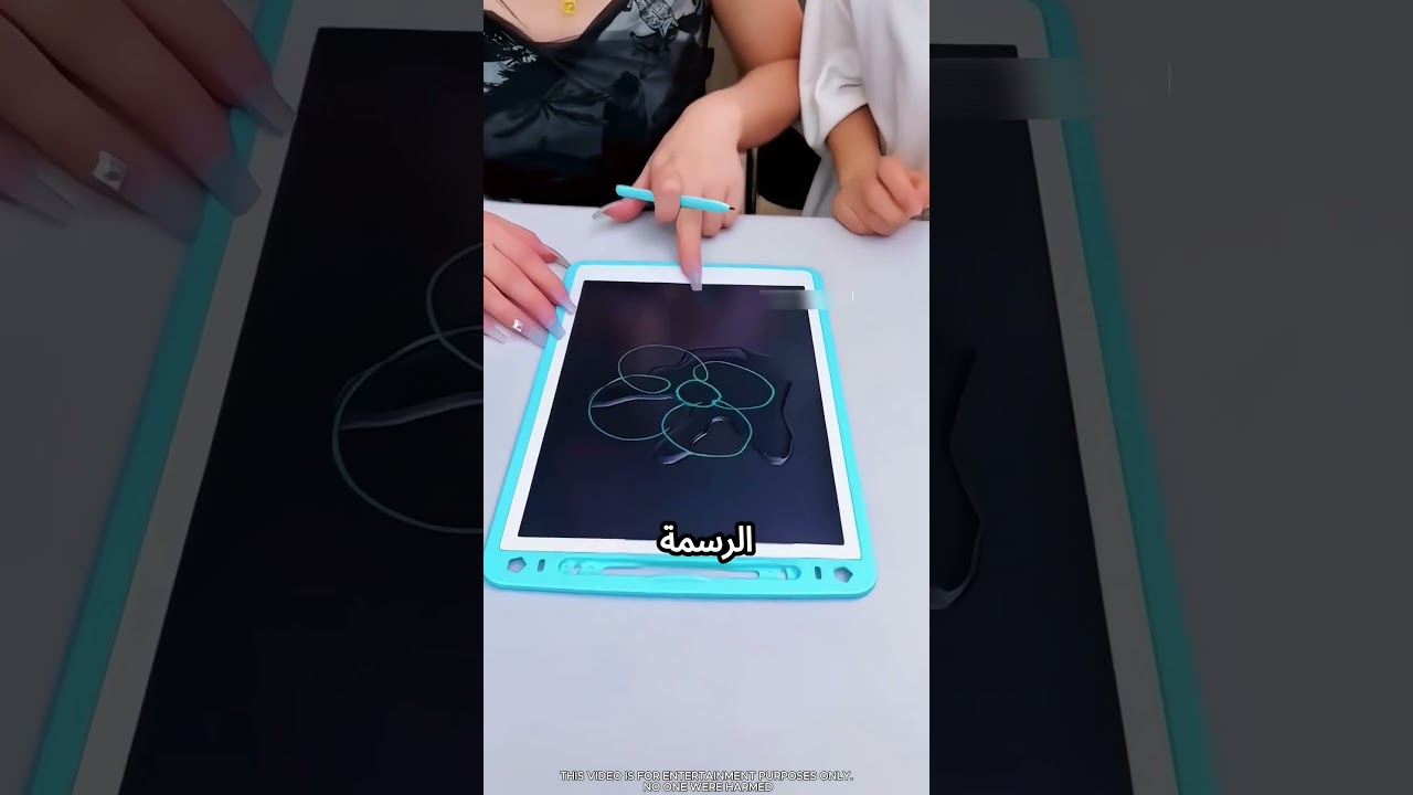 البنت بتقلد أختها في كل حاجة #viral