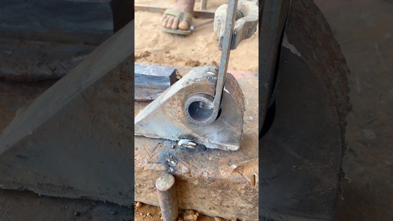Metal ring band simple trick ​#WeldingLife #WeldingTricks #Engineering #DesiJugaad #Workmanship