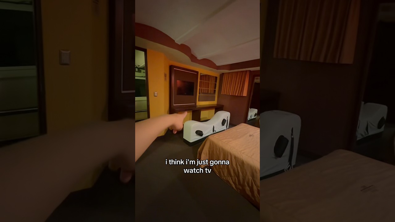 Motels in Mexico ARENT for sleeping #mexico #motel #automotel