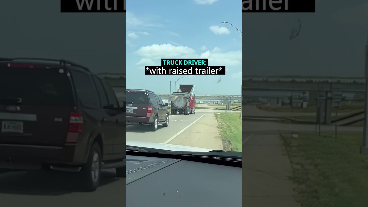 This Truck Hit a Bridge With Its Trailer Raised 😳 (@ryanbuyshousesllc/IG)