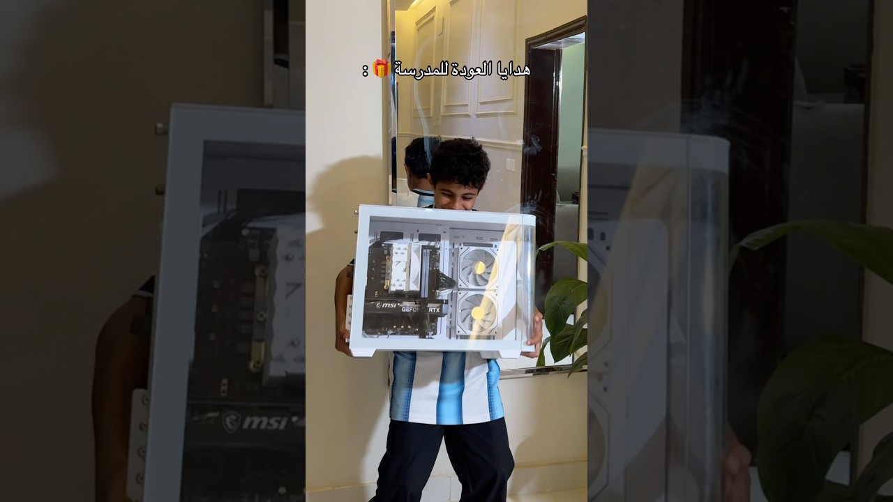 فجرو الأشتراك والايك واكتب وش نفسك في هدية #اكسبلور #هتضحك #viral #ضحك #funny ##كوميديات #comedy