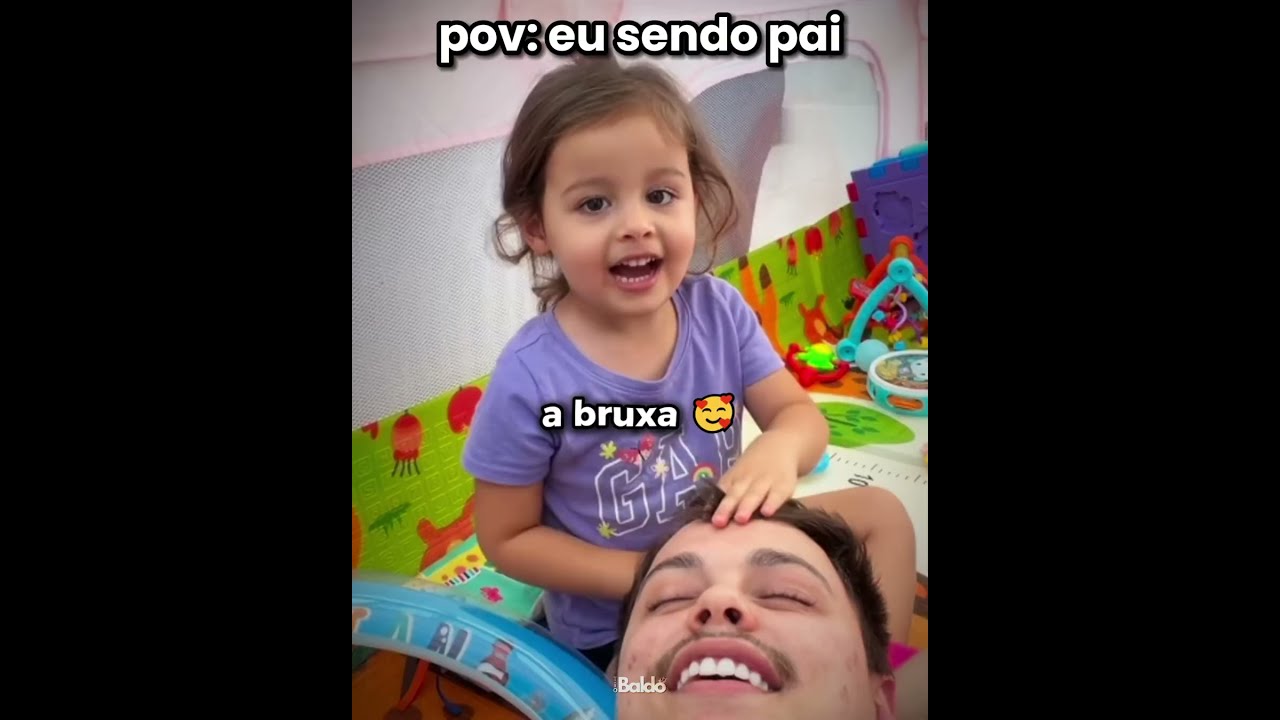 ele largou o carrinho na descida kkkkk l #humor #engraçado #shorts
