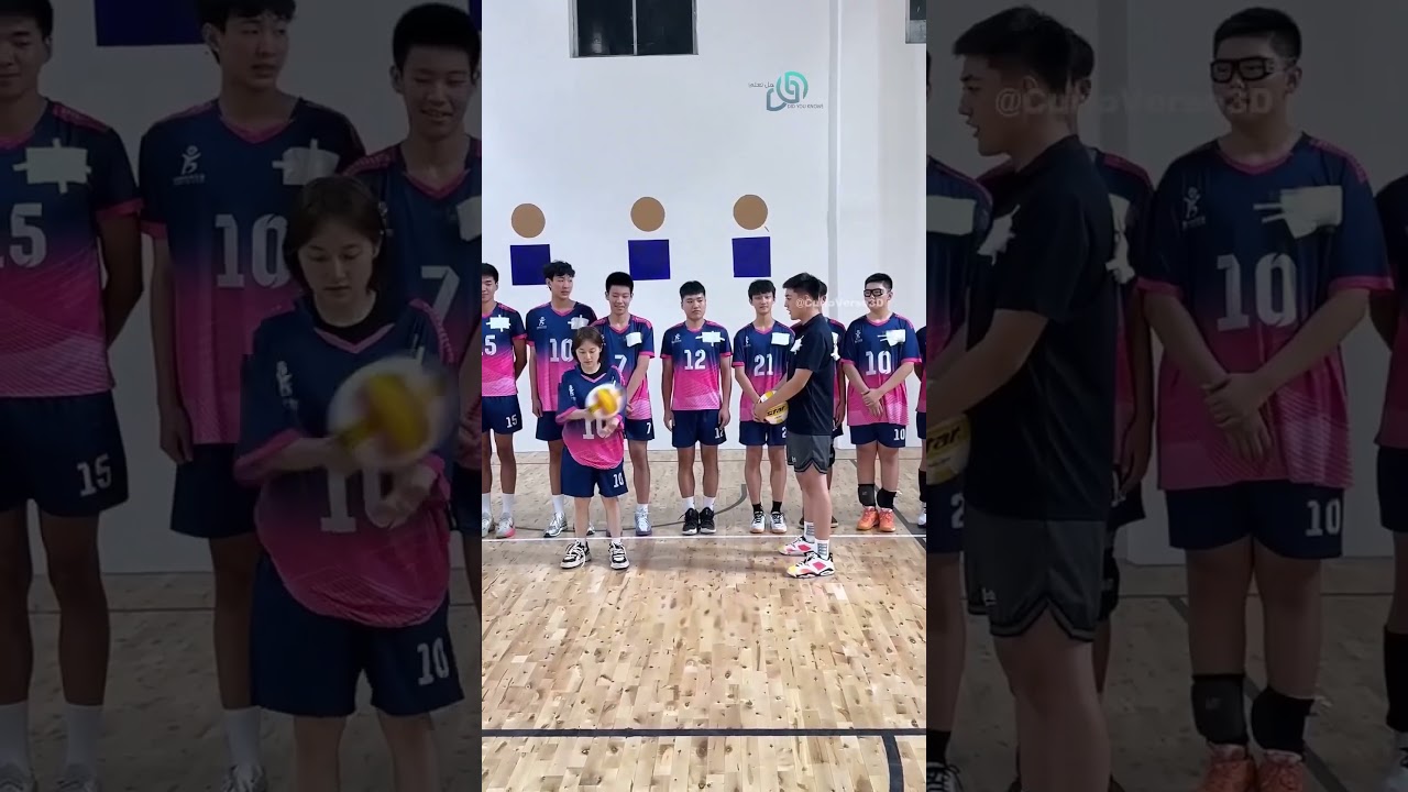 الفتاة عملت خطة مميزة علشان تدخل فريق كرة الطائرة و هي قصيرة !! #shorts