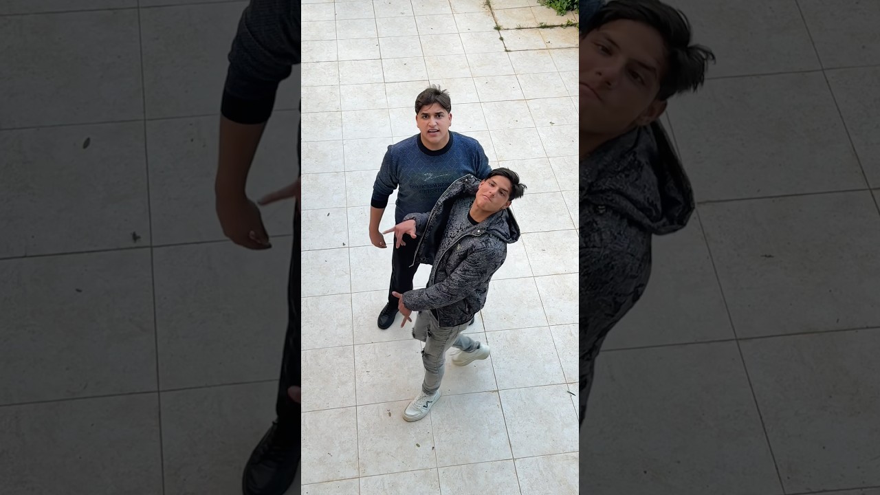 ابن اختي بالمشاكل معندهوش يما رحميني:🤣