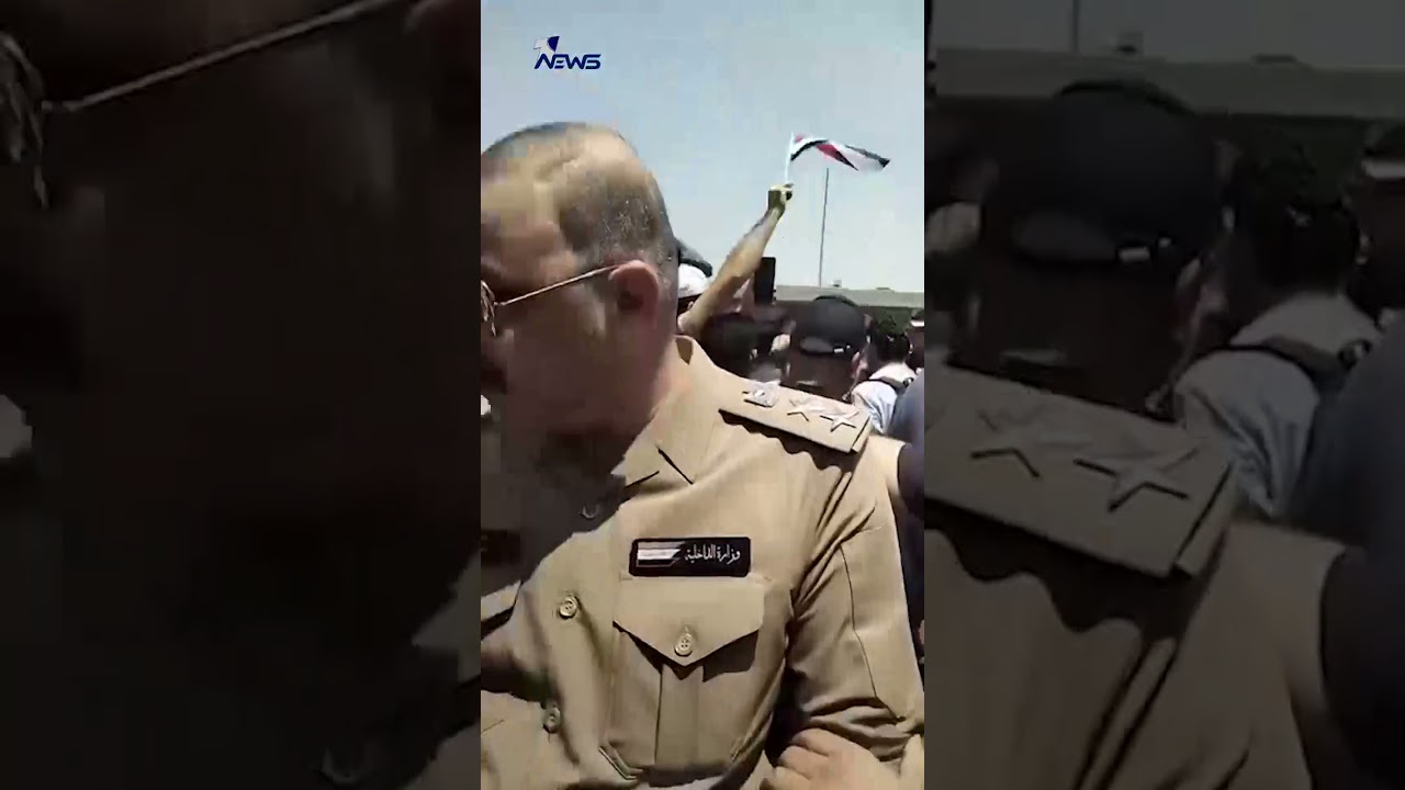 منتسب في قوات الشغب يعتدي على عقيد متقاعد من ذوي الإعاقة أثناء مطالبته بحقوقه أمام هيئة التقاعد