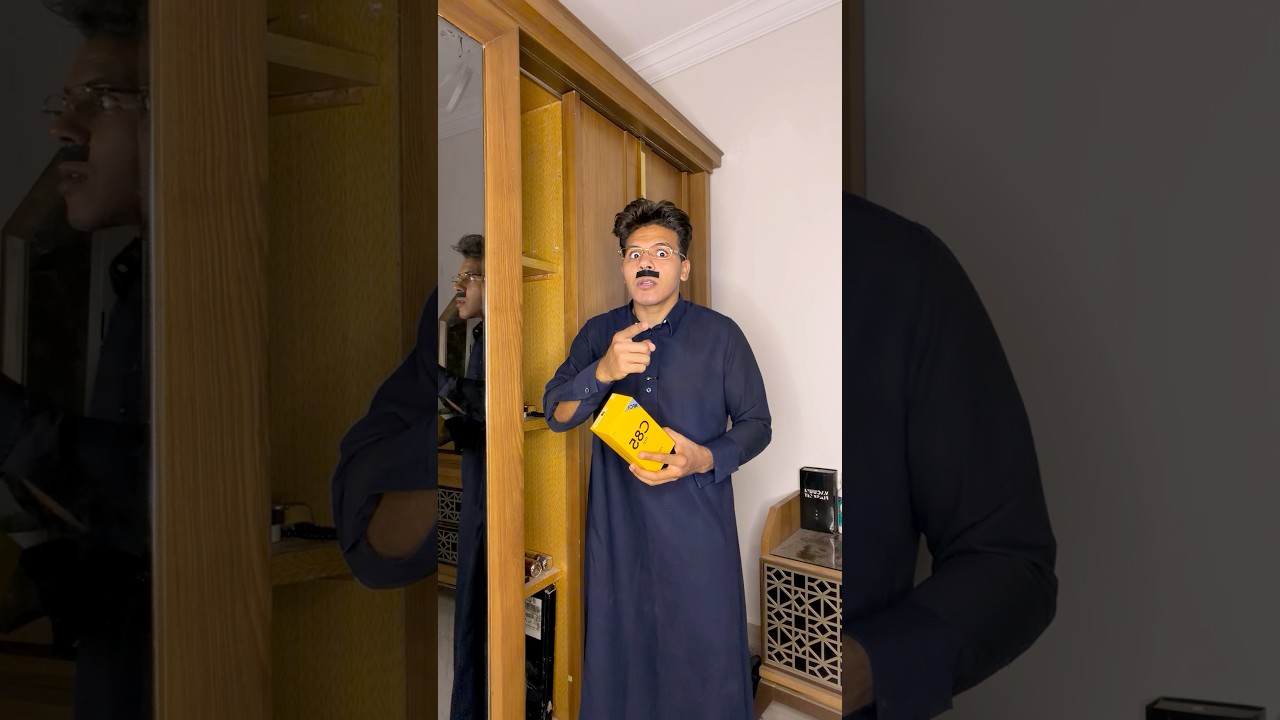 لما أبوك يدخل اوضتك ويفتش دولابك 🤣🤣