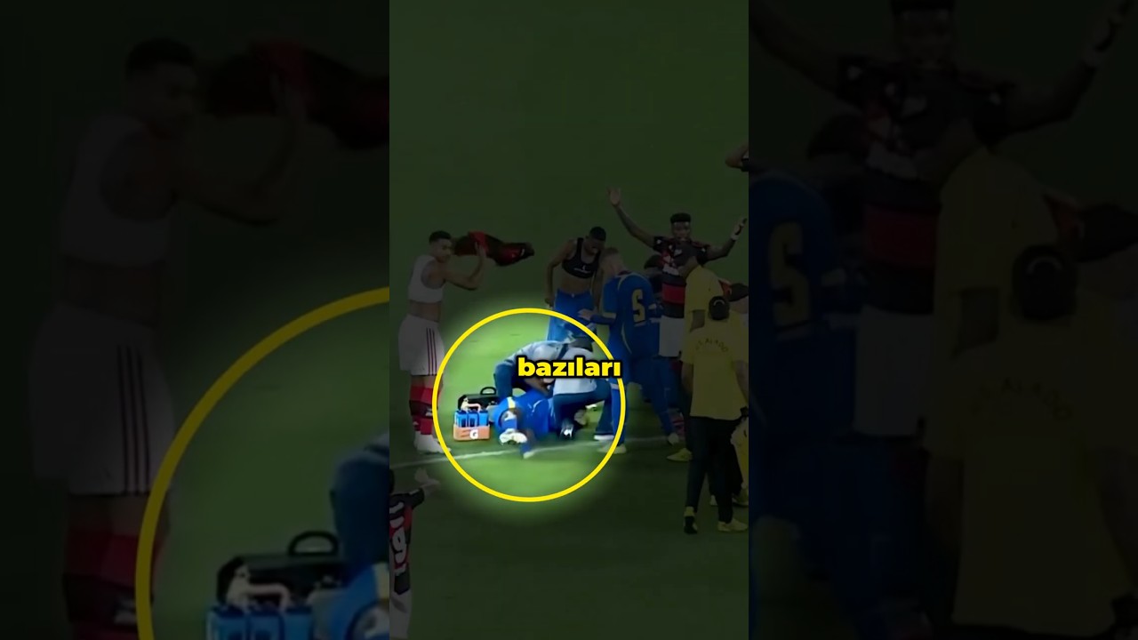 25 Yaşındaki gencecik oyuncu yere yığıldığında kimse neler olduğunu anlamadı!