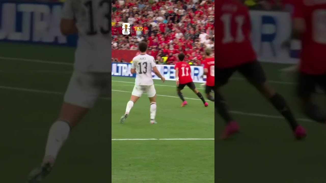 صلاح يضيف الهدف الثاني للمنتخب المصري