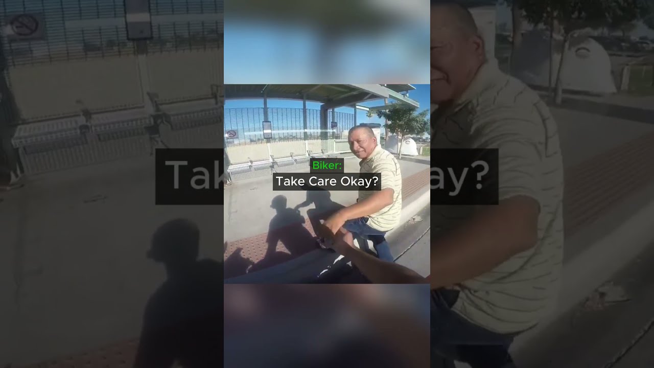 When a Caring Biker Helped a Stanger Catch the Bus...😳