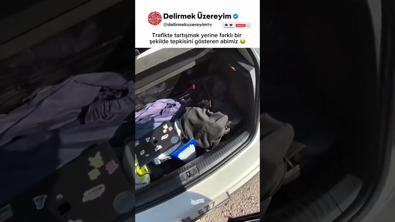 Trafikte artık tepkinizi böyle gösterin 😂 #trafik #kavga #shorts