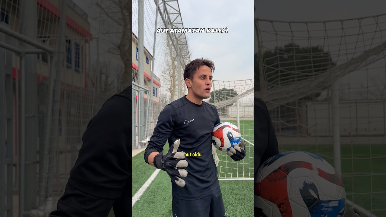 Küçük yaş kalecilerin en büyük sorunu 😅