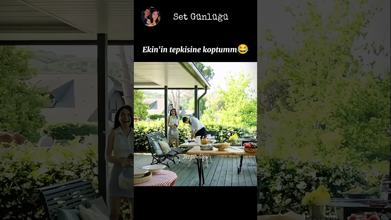 Bir de çaktırmadan ayakkabısız gidiyor😂 #muhtemelaşk #ekinkoç #ayçaayşinturan