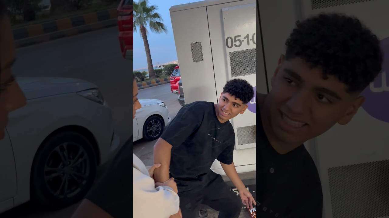 شيبسس😂😂🤣