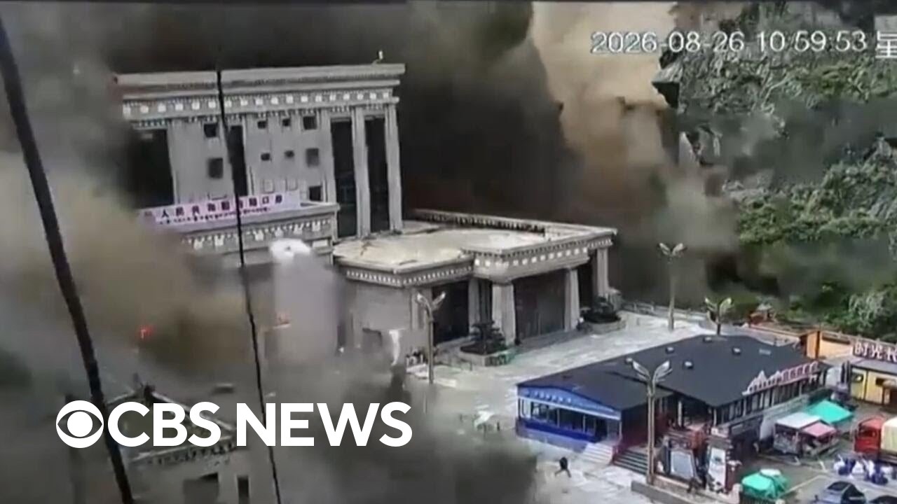 Deadly flash flood slams Nepal