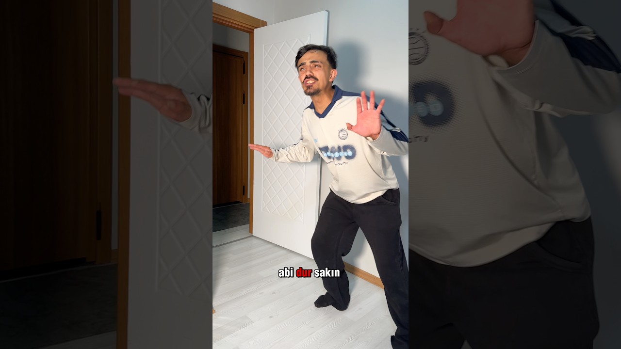 KADIRCAN ABISINI KORUYOR #youtubeshorts #yavruhayvanlar #youtube #komedi #comedy #youtuber