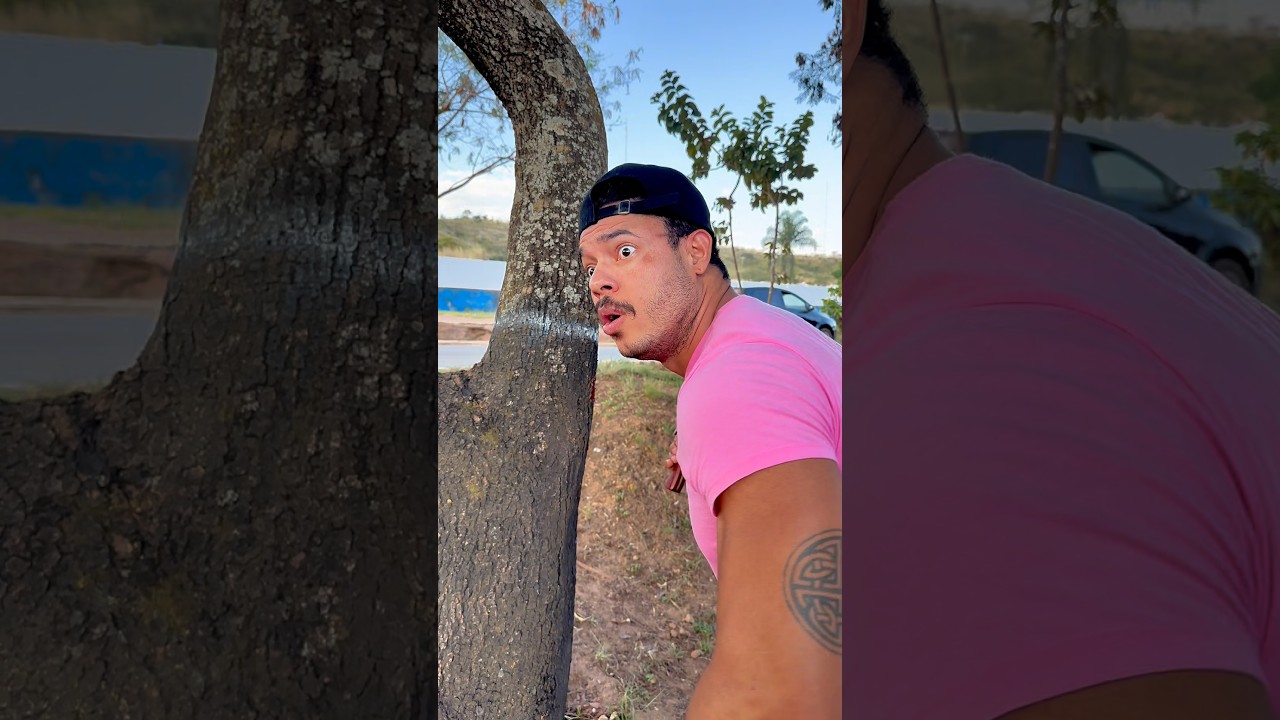 A árvore deu a 🍎 pra ela ❤️😱😃 #funny #shorts