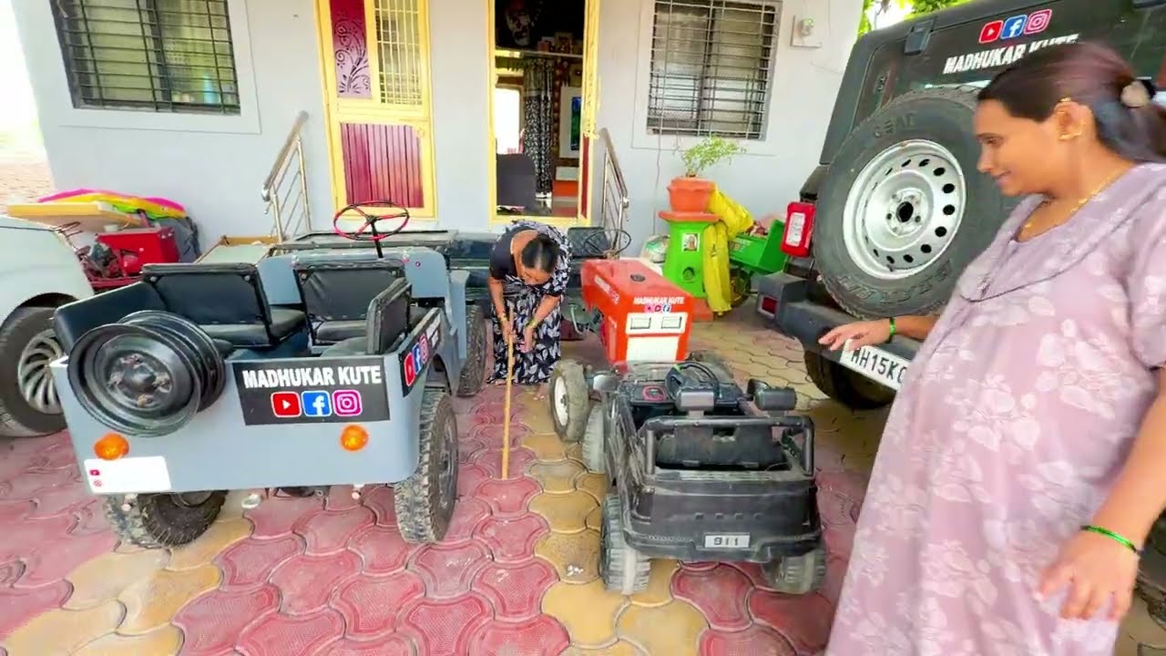 माऊलीच्या घरी big खेकडा आल्याने मम्मी तुफान घाबरली 😳