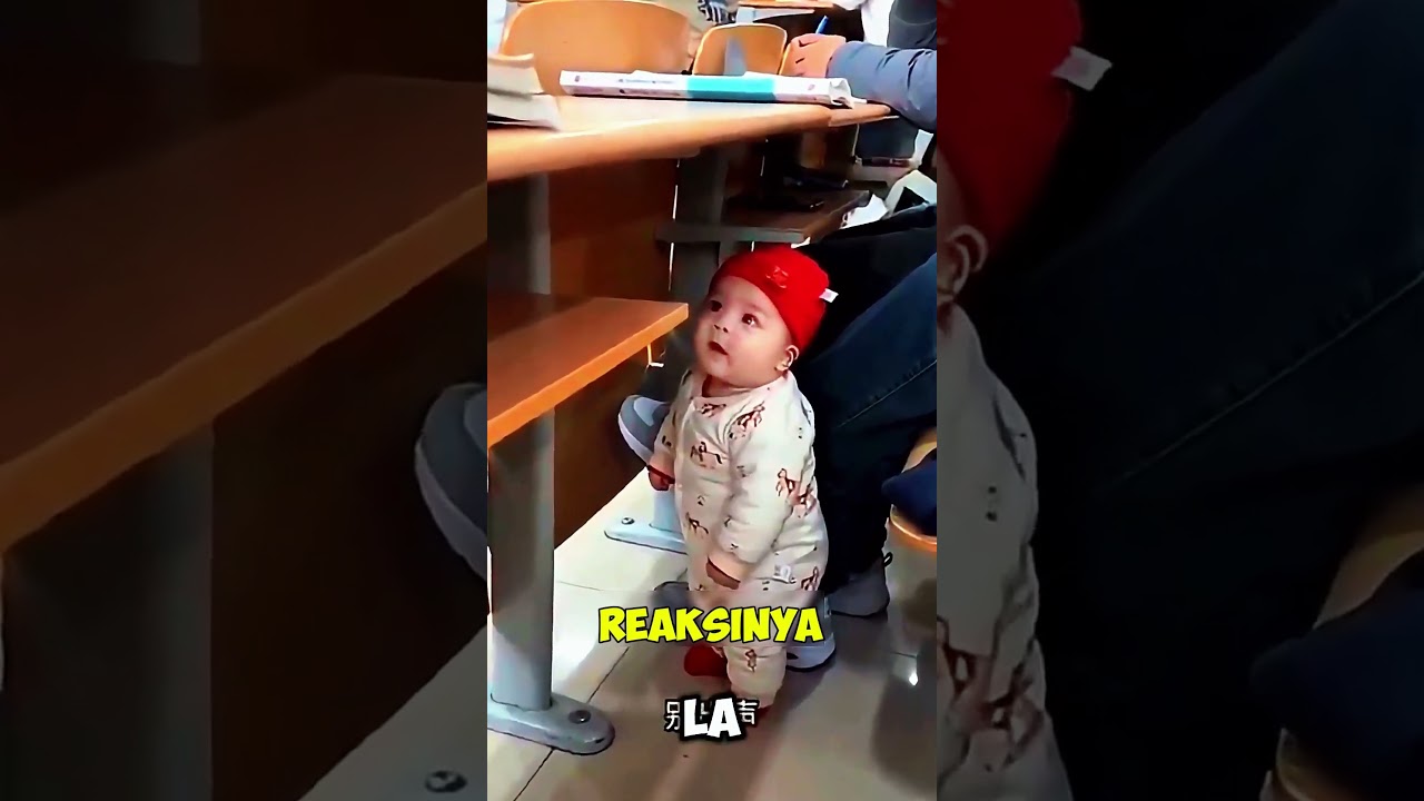 👶😄 The most adorable kid in class and his priceless reaction