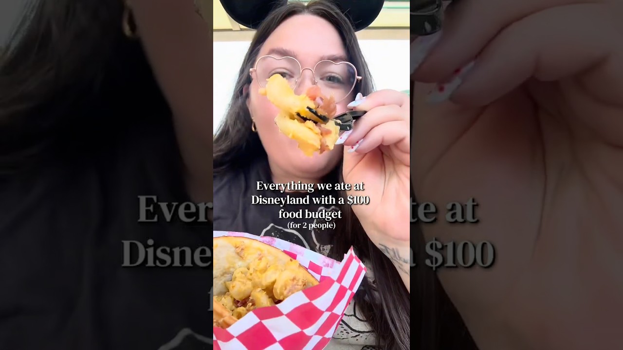 Eating my way through Disneyland #disneyfood #disneyland #foodie #disney