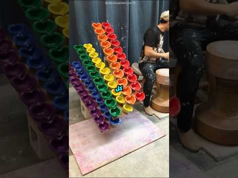 الراجل ده بيبوظ شغله متعمد عشان يكسب ملايين! 😱🏺