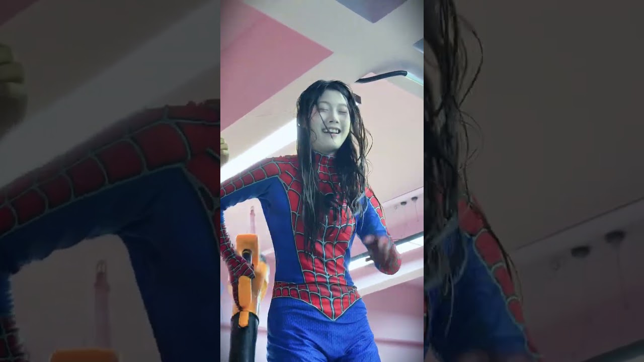 他们可以进泳池了吗？！#Jinx #Spider-Man