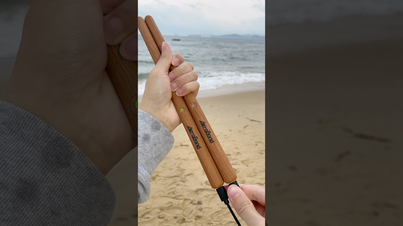 Guess who finally gets to be the drummer by the sea？ #aeroband #pocketdrum #airdrums