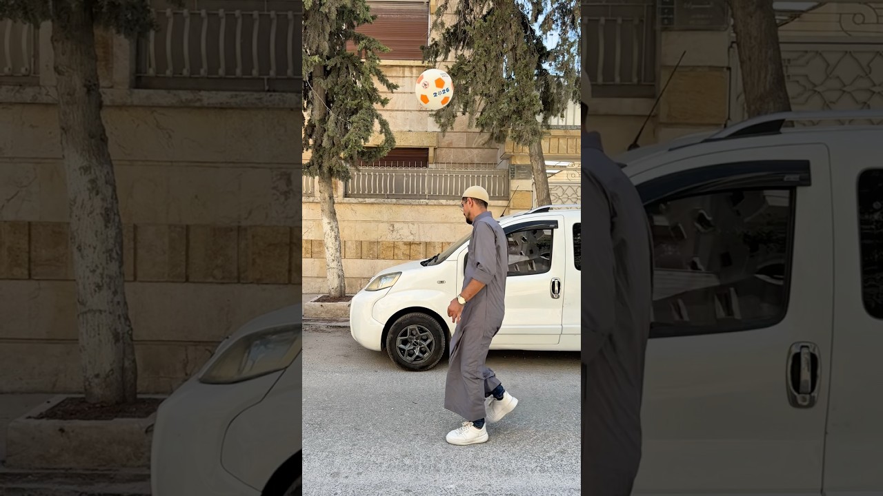 الحجي قرر يشق الطابه😱⚽️ #shorts