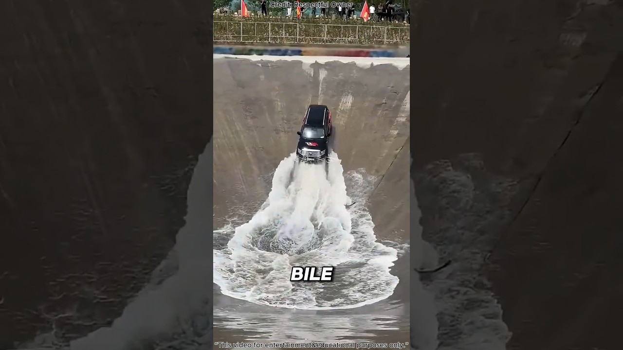 🌊🚗 Arabayı Çamurdan Böyle Kurtardı! Bu Pratik Yönteme İnanamayacaksınız 😍