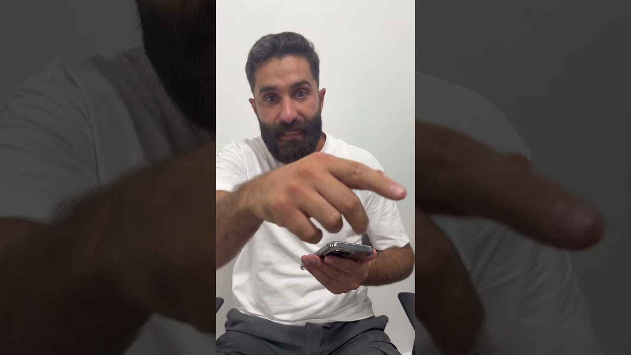 القطة زعلت مني #comedy #النظافه #كوميديات