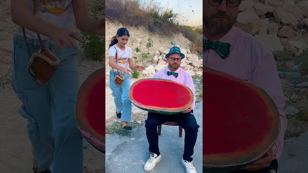 البنت اخدت بطيخه لولو من عمو محمود #comedy #funny 🍉🤣