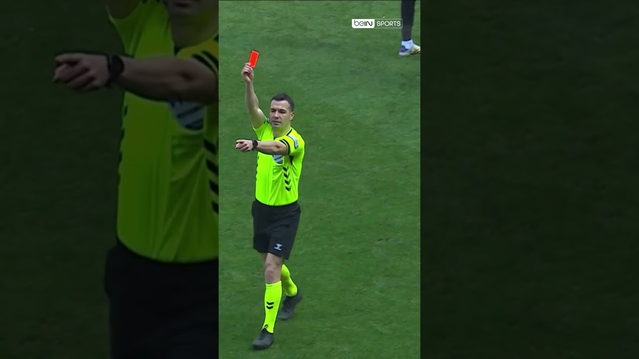 Selçuk İnan Konyaspor'a verilen penaltı kararının ardından yedek kulübesini soyunma odasına gönderdi