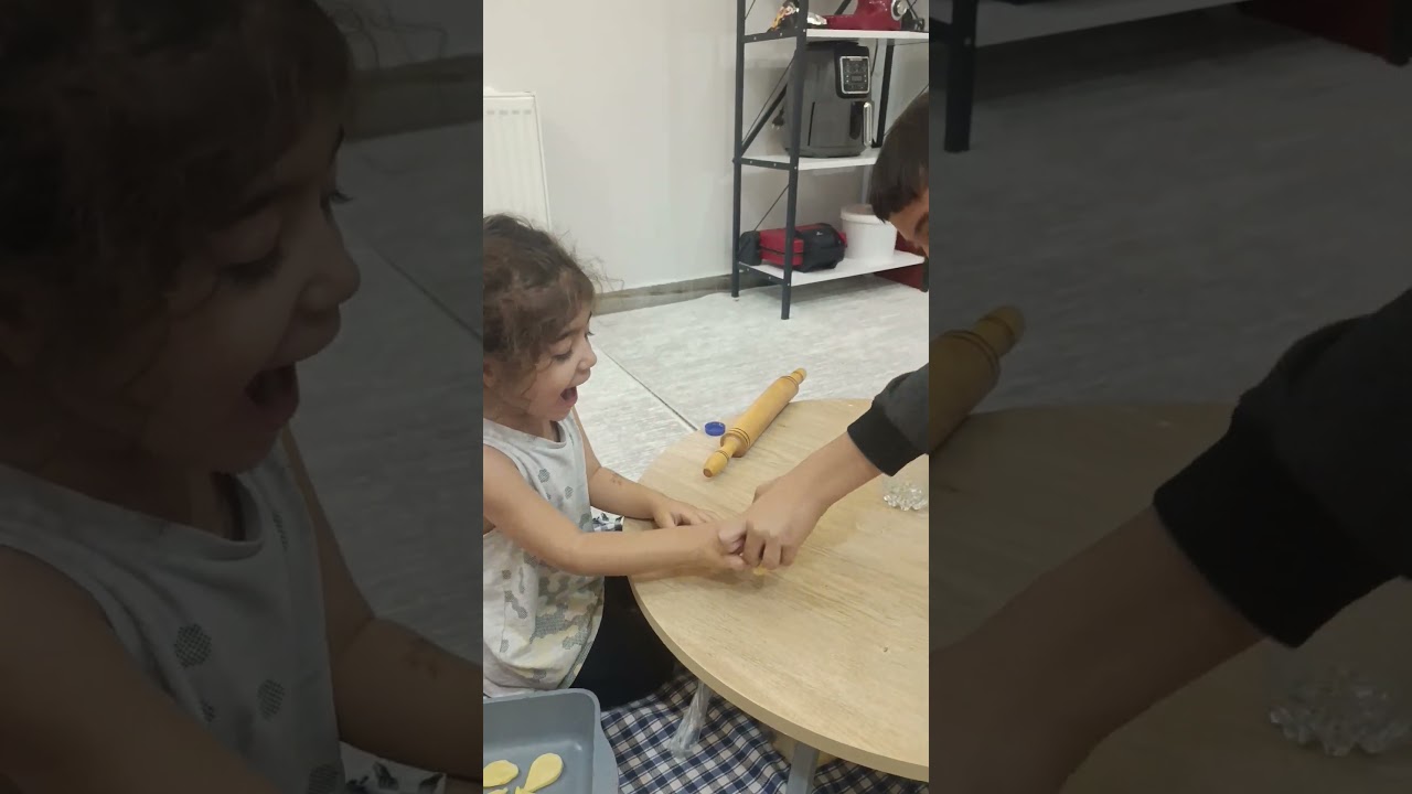 Mehmet yine Zümrayi ağlatti #cutebaby #funnyshorts