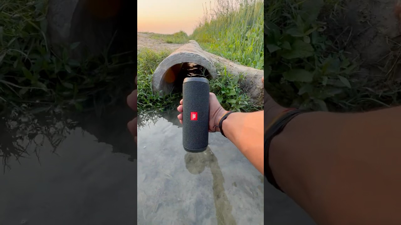 Jbl flip2 speaker bass testing in pool