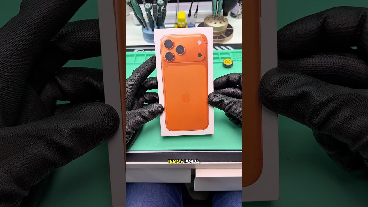 iPhone 17 pro Max tomou um belo capote e não só a tela quebrou mas também amassou a carcaça 🥲🥹