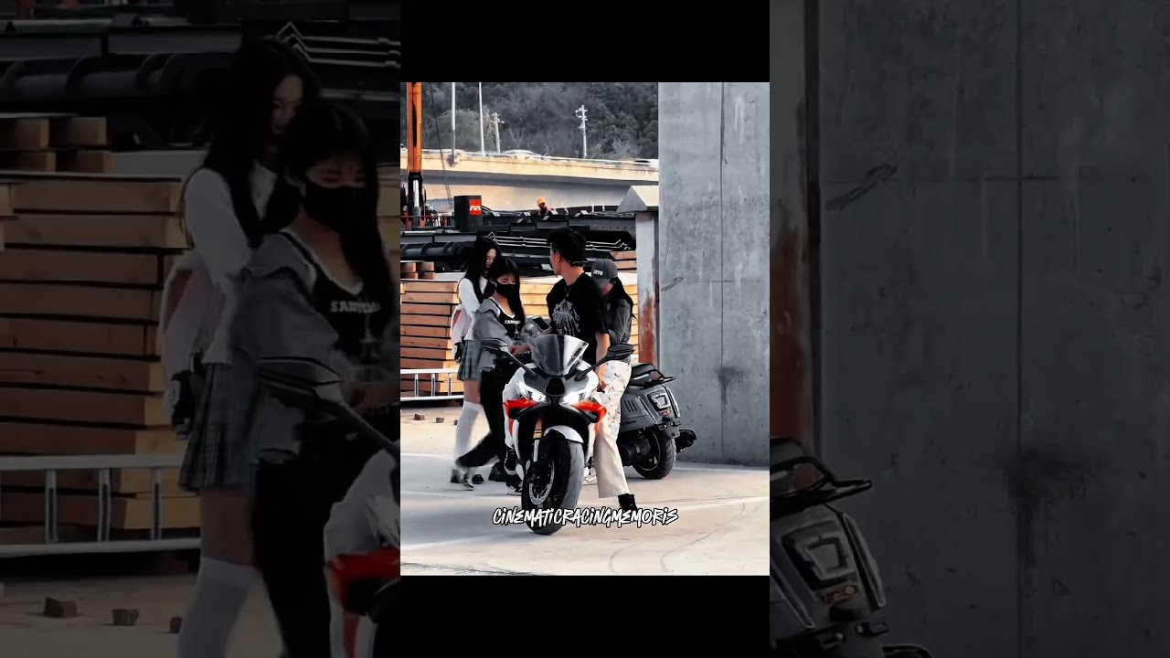 Bmw S1000rr Cool Entry 🏆🏆🏍️#bikergirl #automobile #motorcycle #motovolgger #bikerchic  #bikercouple