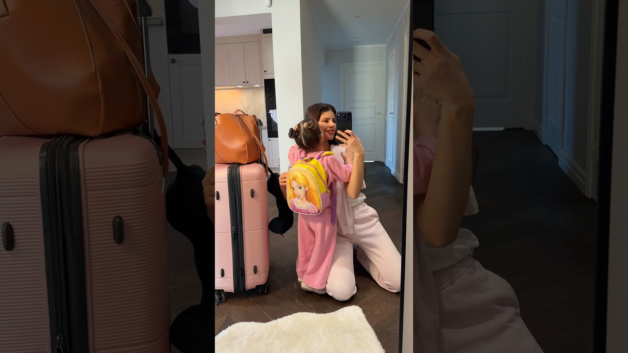 ‏رايحين نعيد بلندن ￼✈️🌙