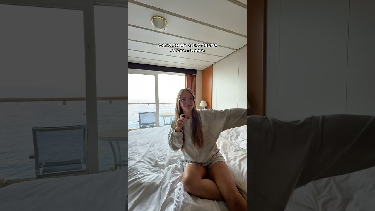 Anyone else still wake up early on vacation? 😅 #cruise #cruiselife #cruisevlog #solocruise
