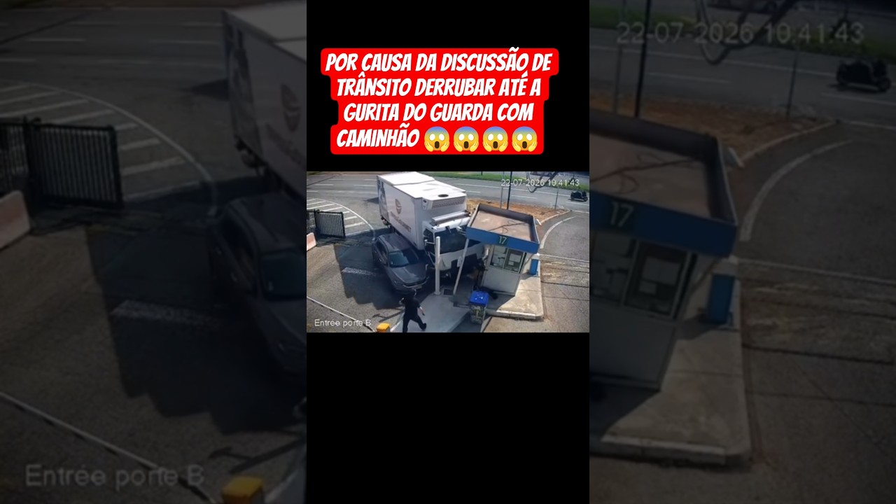 discussão de trânsito termina com caminhão carro e cabine de guarda danificada#caminhão#caminhoneiro