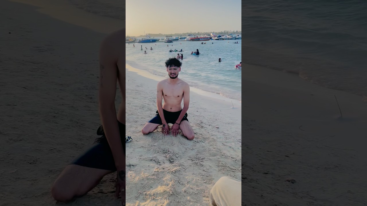 لما تاخد اخوك الصغير معاك البحر 😂😂