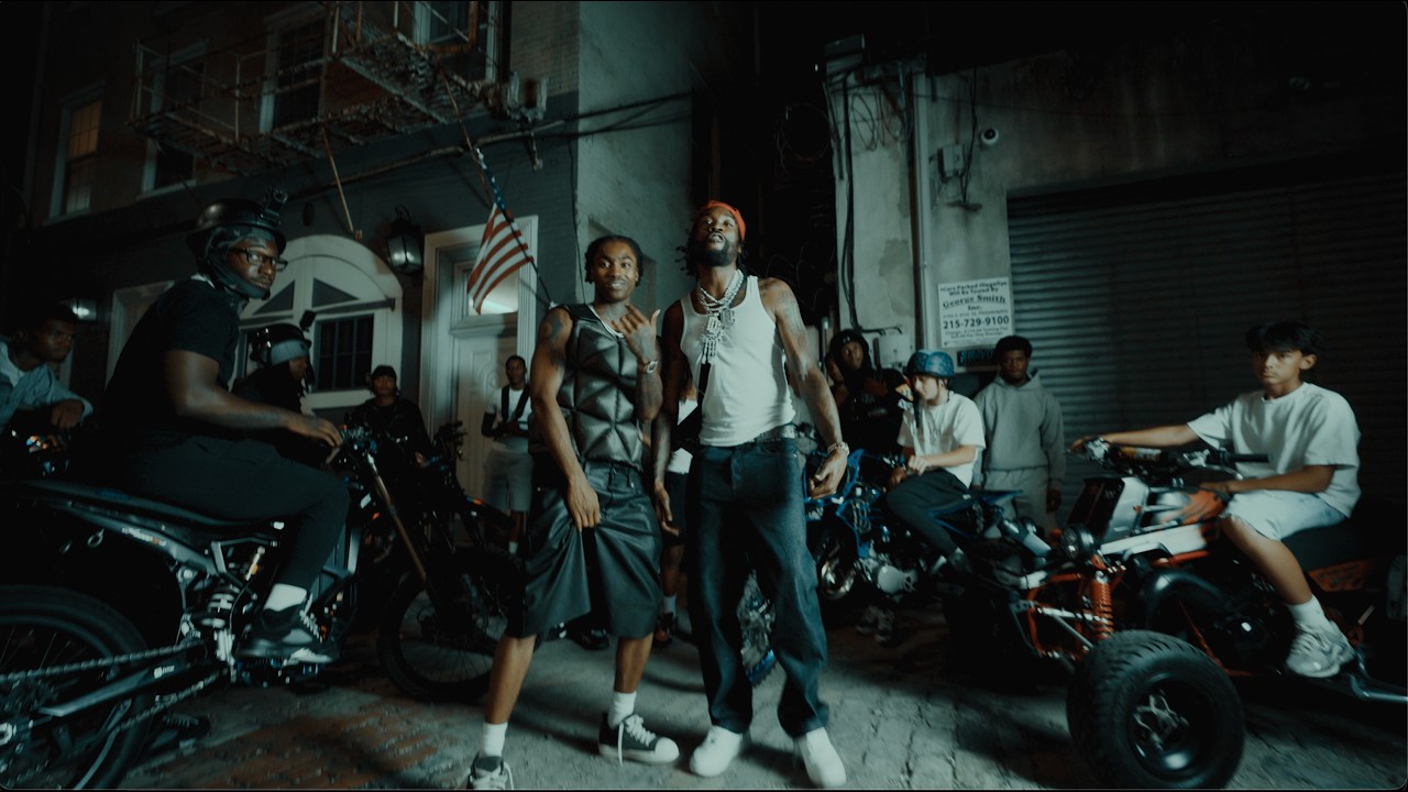 Surf7 – GOOSE COAT (Remix) (feat. Meek Mill) (Official Music Video)