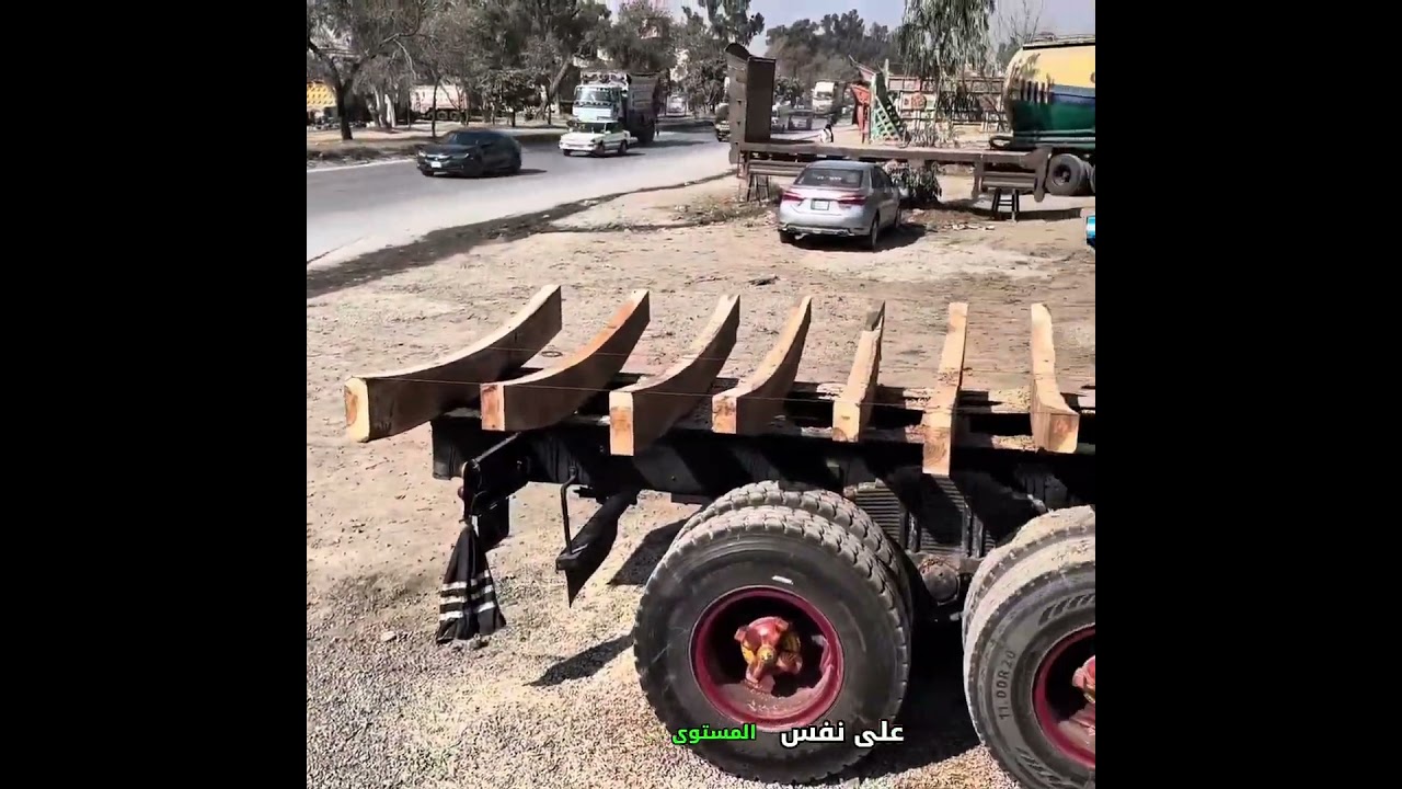 لن تصدق صنع هياكل شاحنات من الخشب في باكستان😱 #shorts