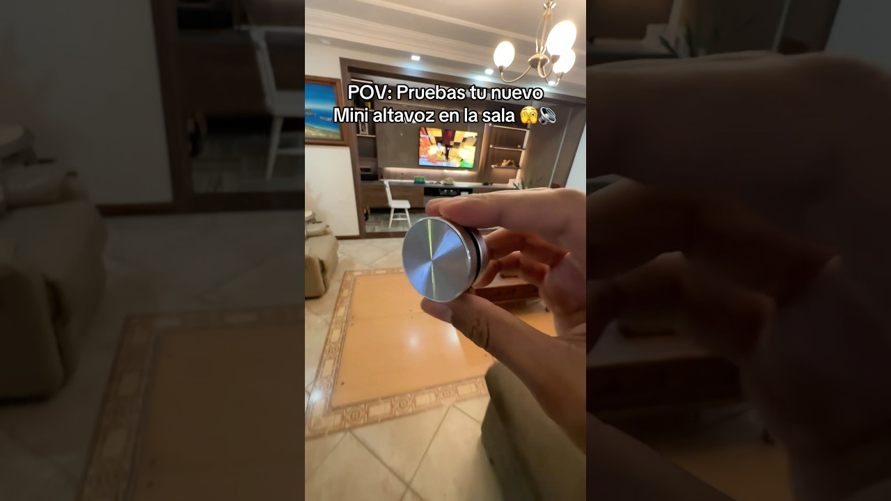 Este mini altavoz es muy increíble 🫨🔉 #bluetoothspeaker #music #viral #portablespeaker #fyp #fypシ