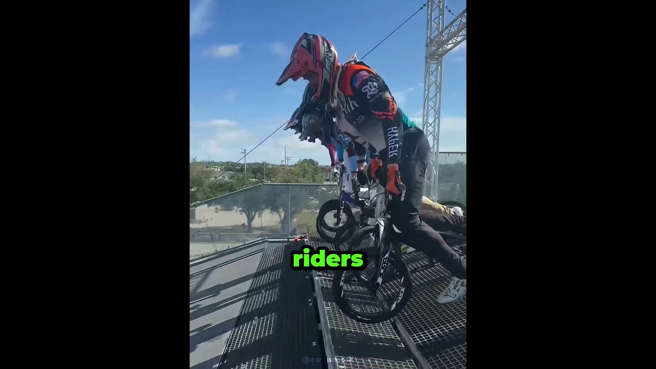 BMX Racing So DIFFICULT 😳 #shorts
