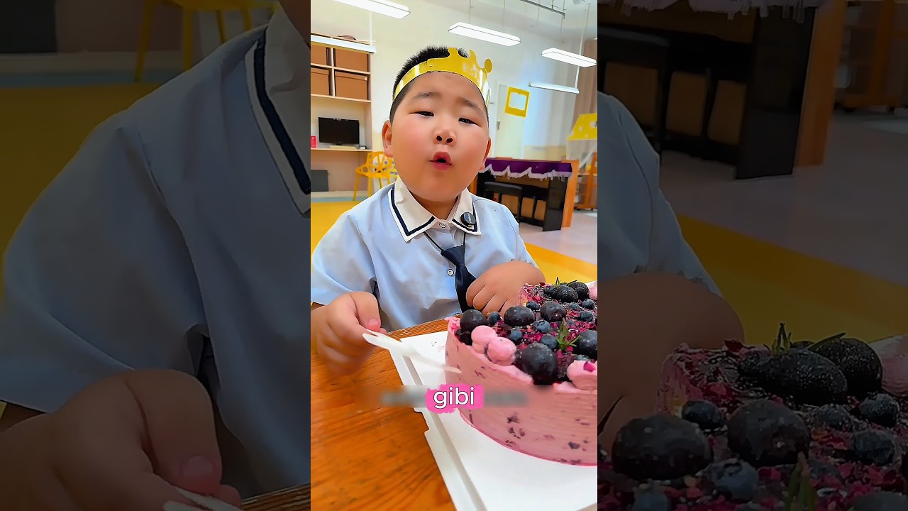 Tonton Doğum Günü Pastasını Çaldı! 🎂👑😱
