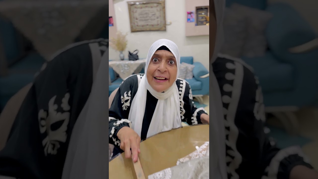 الطالب الخايب والأستاذه😂📚