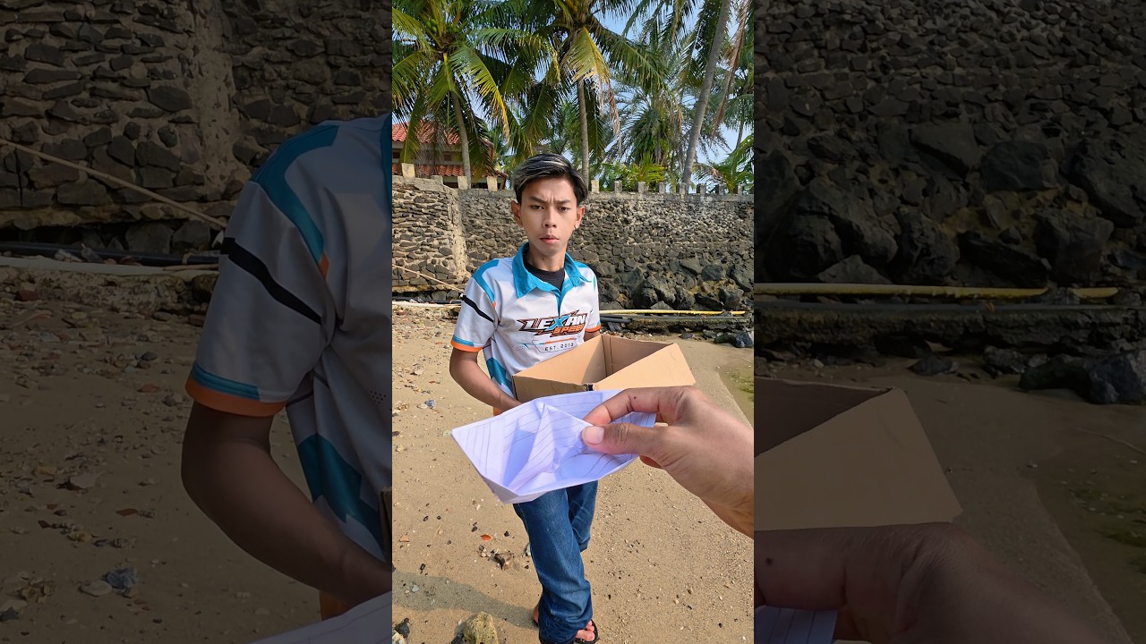 lihat sini mang punya perahu kertas hebat nih.!